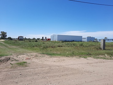 Amplio Lote comercial frente a Ruta, Metileo. 